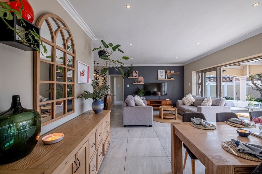 4 Bedroom Property for Sale in Lovemore Park Eastern Cape